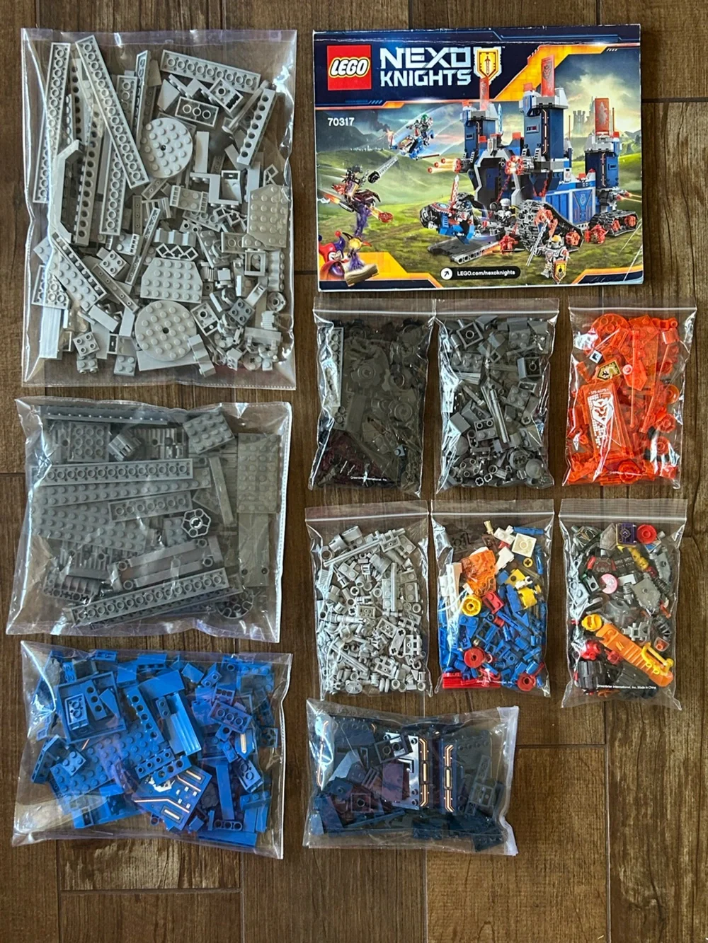 LEGO Set #70317 Nexo Knights Fortrex